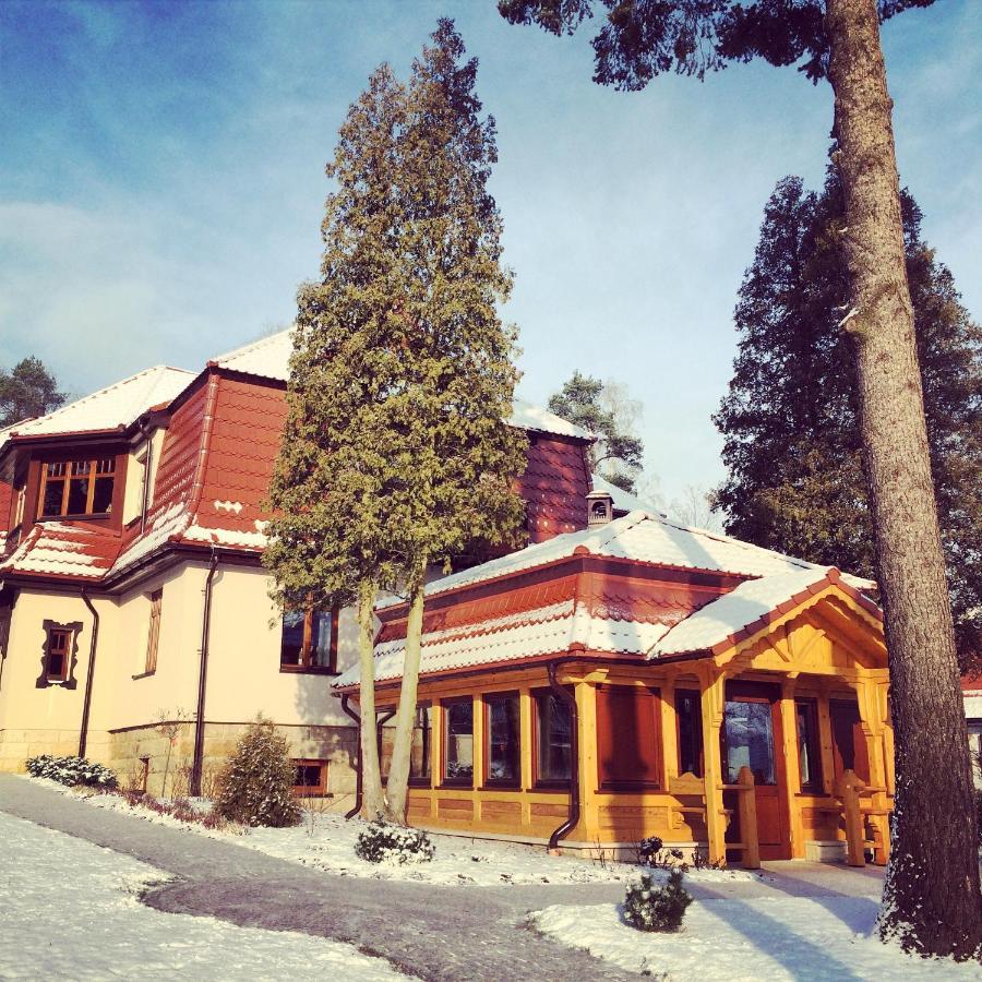 Villa Filmowiec Polanica-Zdrój Buitenkant foto