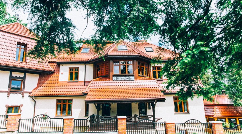 Villa Filmowiec Polanica-Zdrój Buitenkant foto