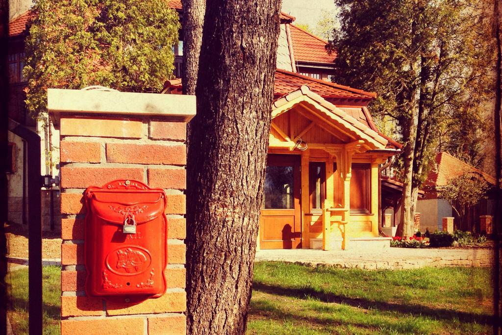 Villa Filmowiec Polanica-Zdrój Buitenkant foto