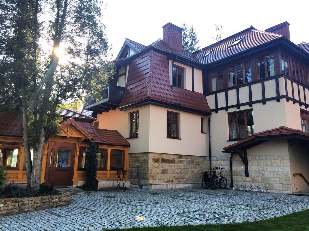Villa Filmowiec Polanica-Zdrój Buitenkant foto